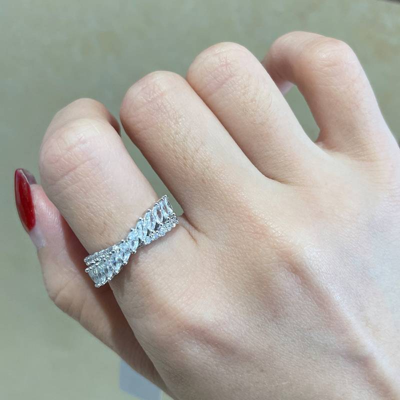 X字形满钻排戒S925银镀白金Women's Ring定制选款副石Moissanite1.45ct